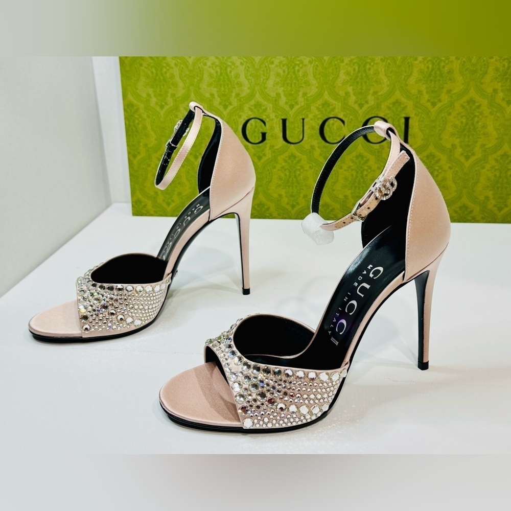 Gucci GG Crystal Embellished Rhinestones Heels Pink Satin Sandals Size 37.5 - Picture 2 of 16